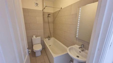 Pegwell Road, Ramsgate, CT11 - Photo 4