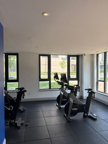 For Lease - 293 The Kingsway N/A Unit# 420, Toronto, Ontario - Photo 2