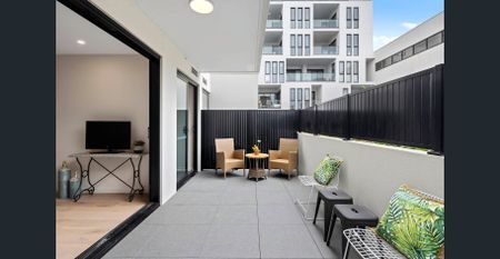 Contemporary Comfort in a Prime Location - Photo 5