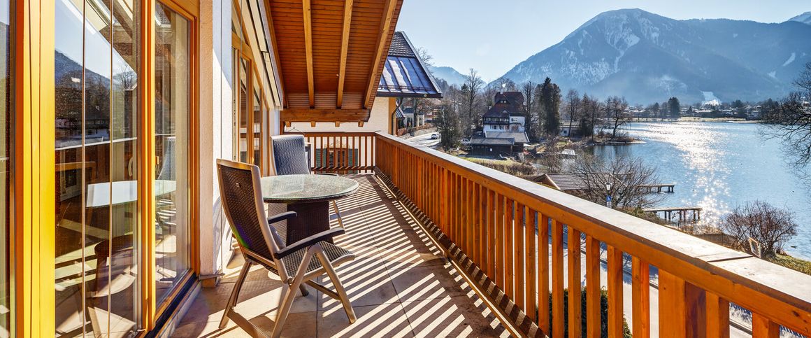 Apartment with stunning view of Tegernsee for rent - Photo 1