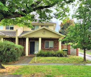 Three-Bedroom Townhouse in Box Hill High School Zone - Photo 3