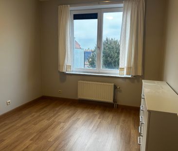 Appartement met 2 slaapkamers in het centrum van Veurne - Foto 3