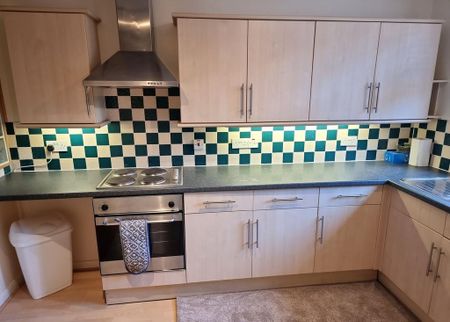 3 bedroom terraced house to rent - Photo 5