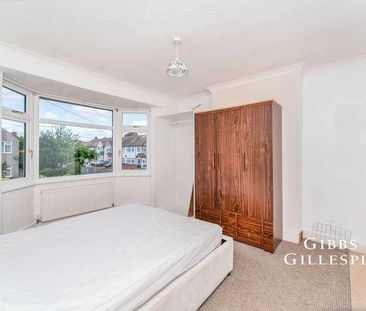 Windsor Avenue, Uxbridge, UB10 - Photo 3
