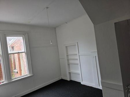 Central 2BR Flat, Seaview, Timaru - Photo 2