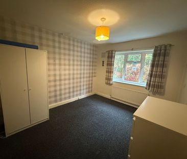 2 bedroom semi-detached house to rent - Photo 2