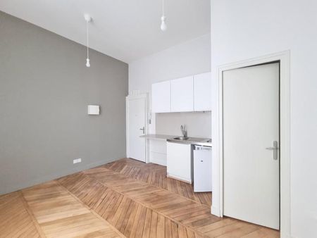 Location Appartement 1 pièce 19m² TOURS 37000 - Photo 2