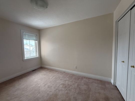 For Lease - 72 Castle Glen Crescent, Kanata, Ontario - Photo 1