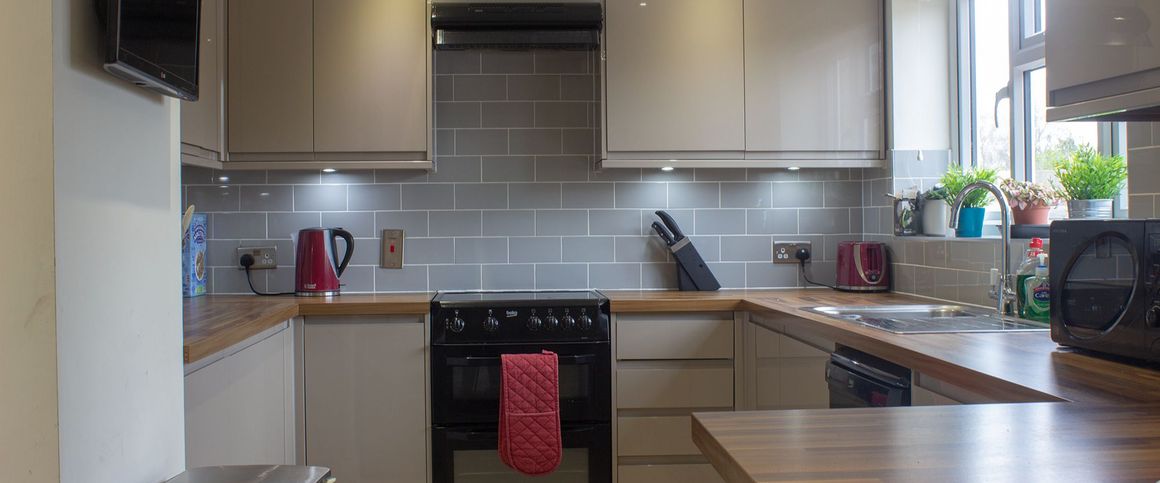 Elstow Avenue Room 2 - Photo 1