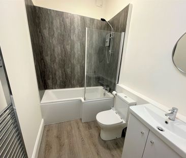 Upper High Street, Taunton, Somerset - Photo 4