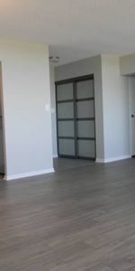 2 Bedroom Condo For Rent In Oshawa - Fully Renovated - Photo 4