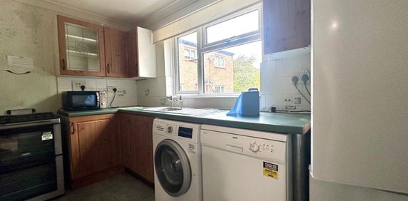 Cambridge CB5 - Photo 2