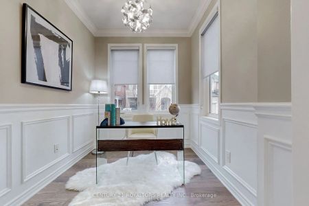 Detached Home For Lease | W9031533 - Photo 3