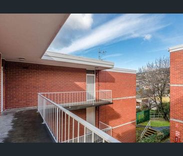 Inner City Living - Photo 5