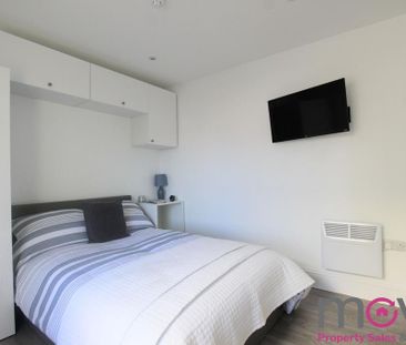 1 bedroom house of multiple occupation to rent - Photo 1