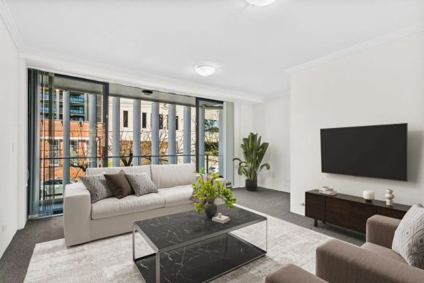Immaculate Two-Bedroom Apartment - Photo 1
