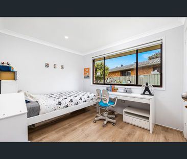 6 Beazley Place, Baulkham Hills, NSW 2153 - Photo 2