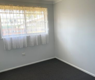 IDEAL FAMILY HOME IN THE HEART OF QUAKERS HILL! - Photo 3
