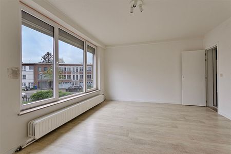 Deurne: ruim pas gerenoveerd 1 / 2 slaapkamer appartement - Photo 5