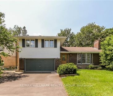 570 Duff Crescent Ottawa, ON K1J7C5 - Photo 1