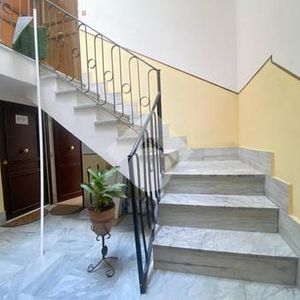 Monolocale in affitto - Photo 2