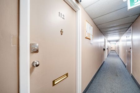 For Lease - 1250 Mississauga Valley Boulevard Unit# 112, Mississauga, Ontario - Photo 3