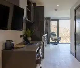 Executive Studio - Photo 3