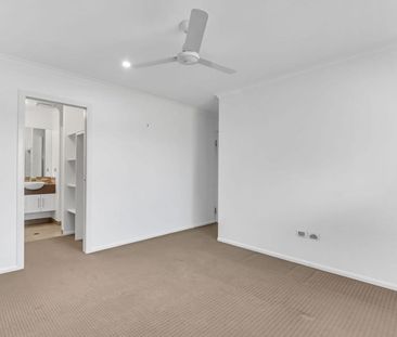 Family Home in Burdell - Photo 6