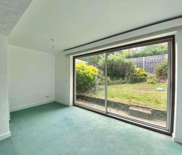 Wargrave, Berkshire, RG10 - Photo 2