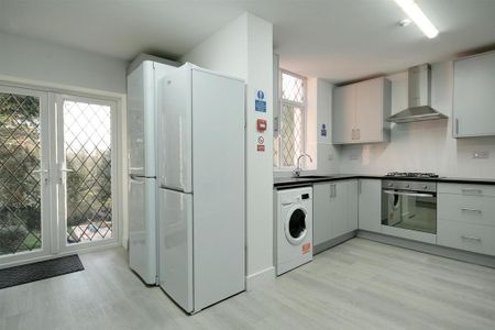 House share to rent - Photo 5