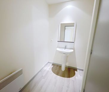 Location Appartement 1 pièce 32m² LA ROCHELLE 17000 - Photo 6