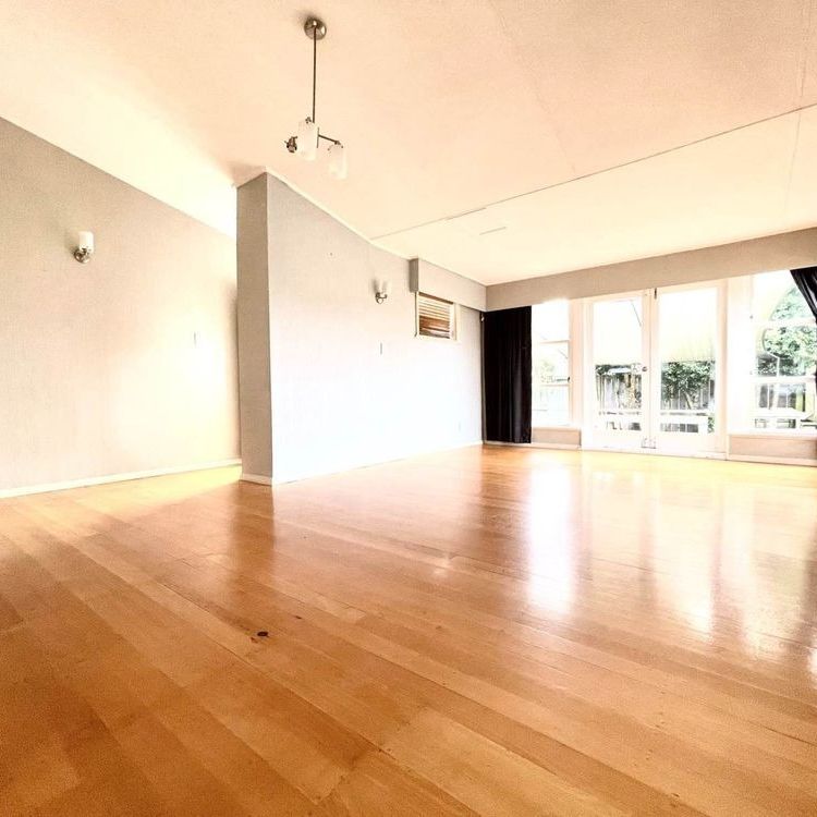 3 Bedrooms, Pt England - Photo 1