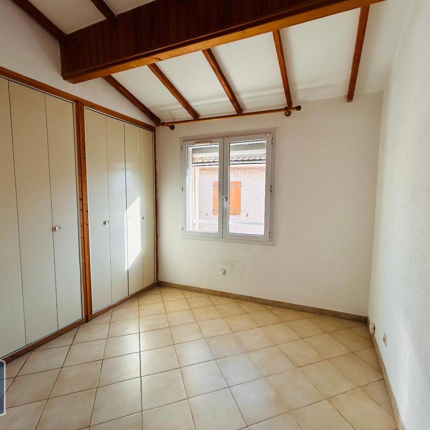 Location Appartement 2 pièces 32m² FOS SUR MER 13270 - Photo 1