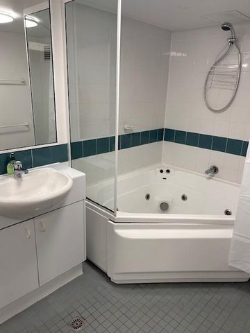 104/74 Northbourne Avenue, Braddon ACT 2612 - Apartment For Rent | Domain - Photo 5