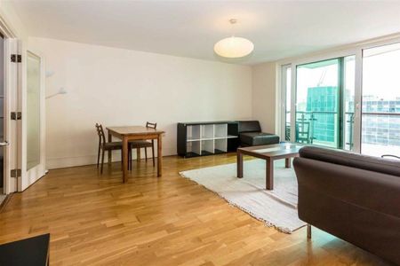 St. George Wharf, Vauxhall, SW8 - Photo 2