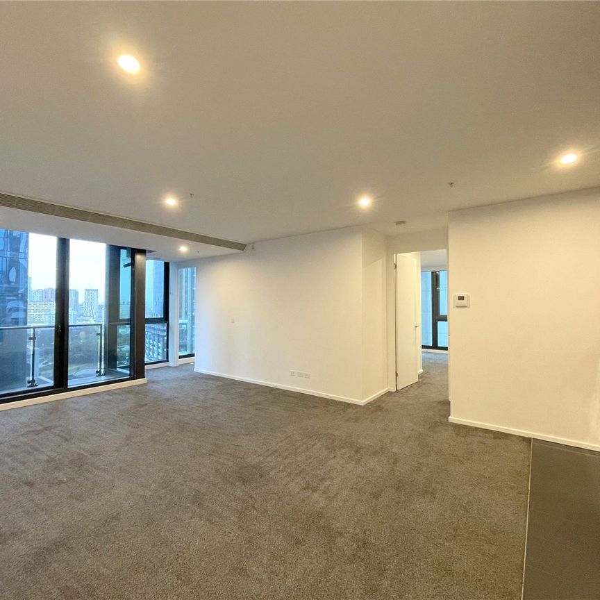 1313/151 City Road - Photo 1