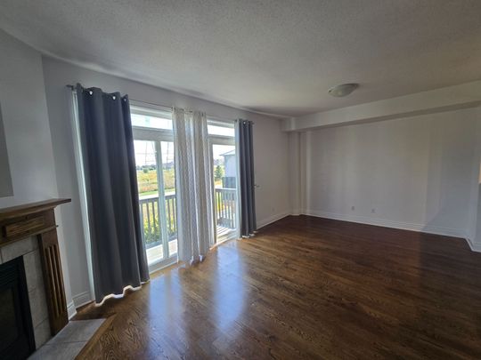 For Lease - 72 Castle Glen Crescent, Kanata, Ontario - Photo 1