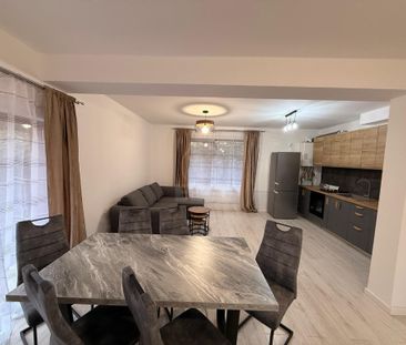 CASA 3 CAMERE DE INCHIRIAT - Photo 2