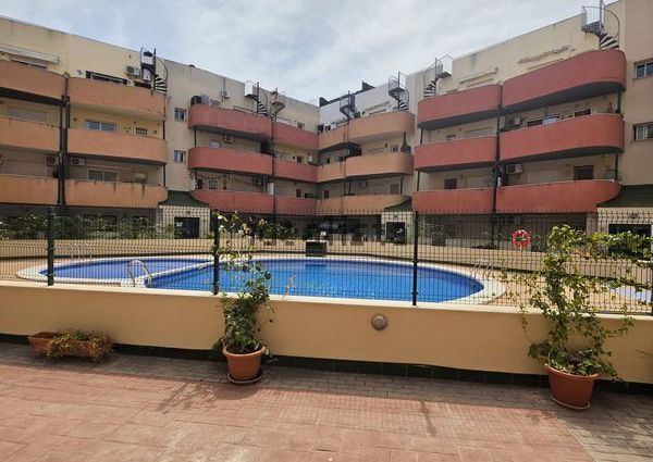 Alquiler de piso en Avenida de Daya Nueva, 5