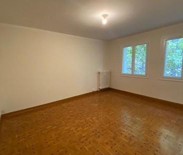 Location Appartement 4 pièces 83m² PRIVAS 07000 - Photo 3