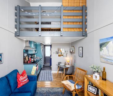 1 Bed House Boat, Eastern Concourse, BN2 - Photo 4