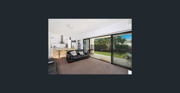 Well appointed Townhouse in the heart of Buderim - Photo 1