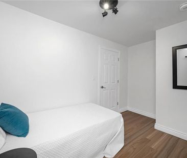 For Lease - 100 Munn Street Unit# 1, Hamilton, Ontario - Photo 5