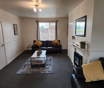 1 bedroom in a house share to rent - Photo 6