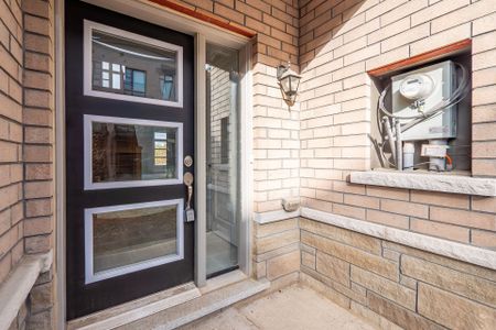 For Lease - 69 Inverary Crescent, Vaughan, Ontario - Photo 4