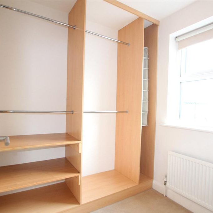 3 bedroom terraced house to rent - Photo 1