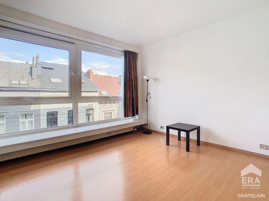 Studio van 26 m² te huur in Elsene - Photo 1
