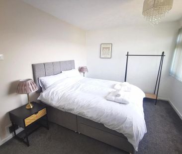 3 bedroom house to rent - Photo 2