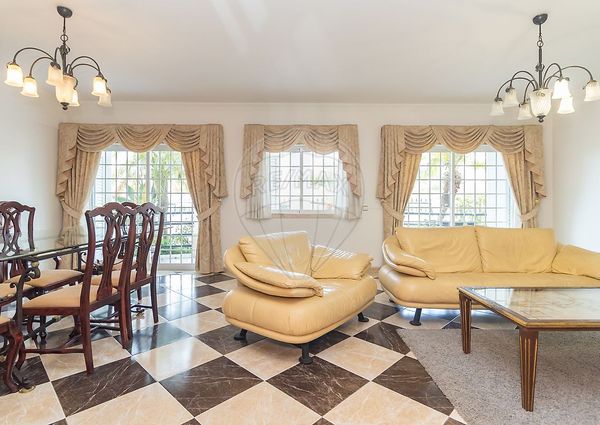 Moradia T4 em Setúbal