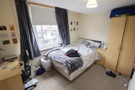 4 bedroom house to rent - Photo 5
